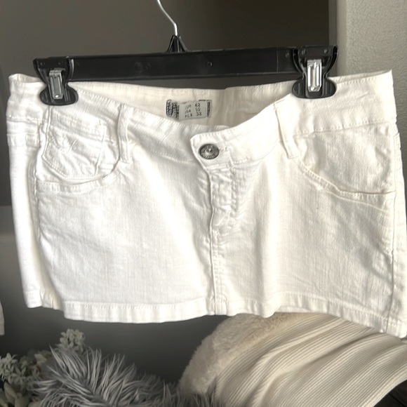 Zara Denim Mini Skirt - Picture 11 of 14